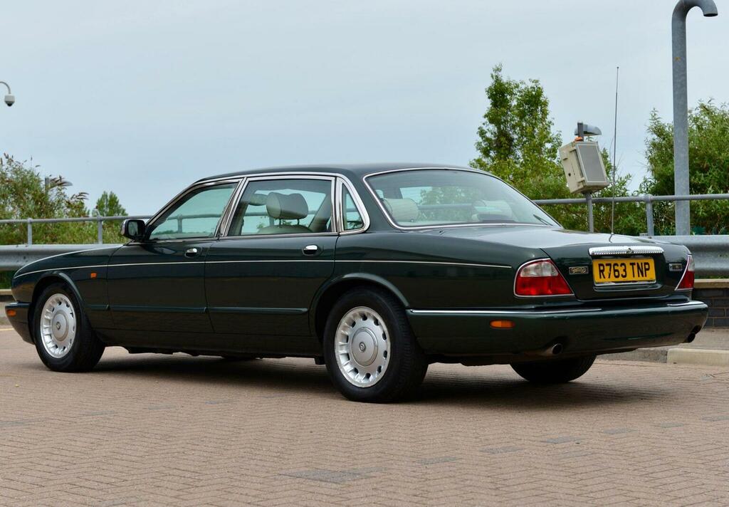 Daimler XJ Series 4.0 V8 Lwb Saloon R763TNP  #4