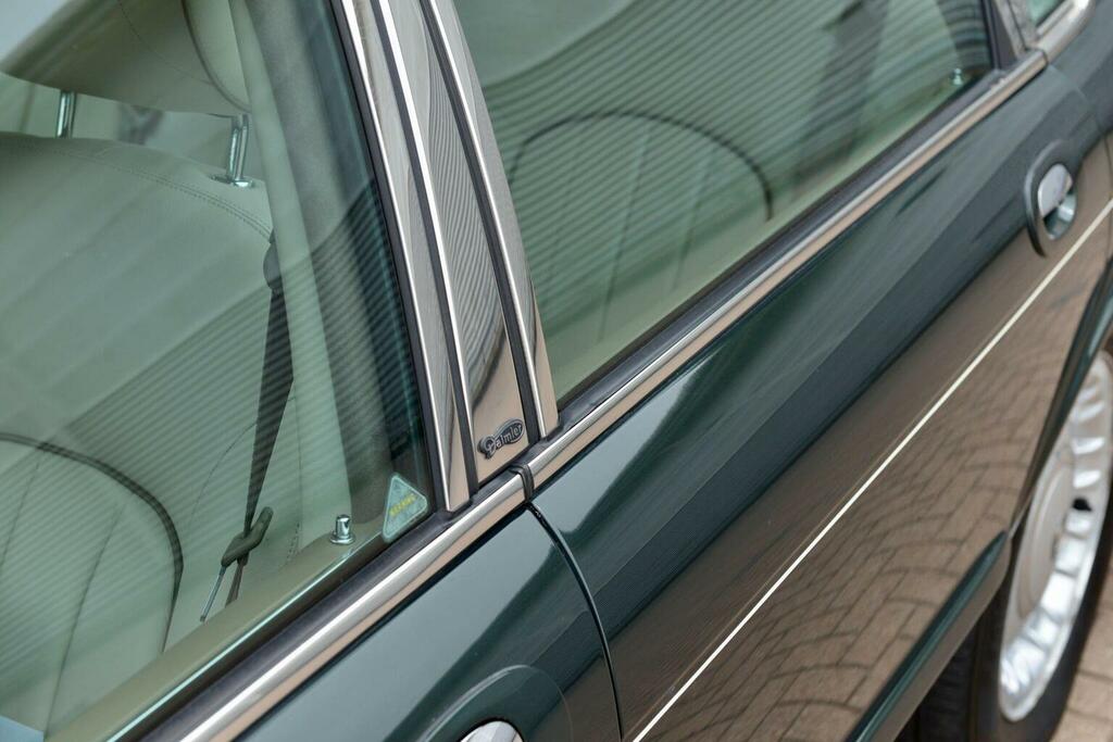 Daimler XJ Series 4.0 V8 Super Lwb Saloon Red #29