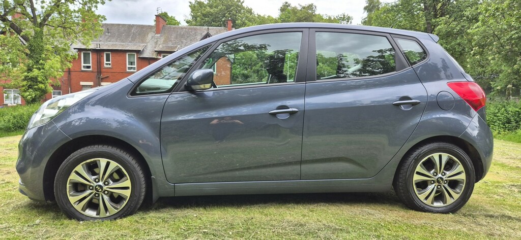 Kia Venga Mpv 1.4 2 2015 SP65NRN Blue #2