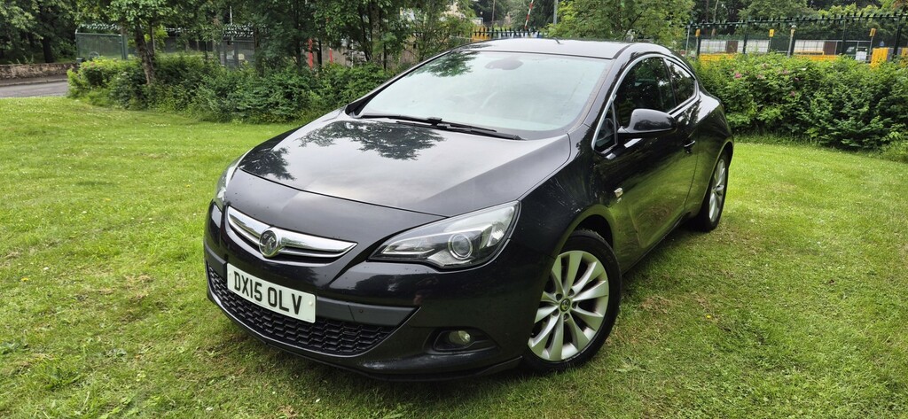 Vauxhall Astra GTC 2.0 Cdti Sri Black #4