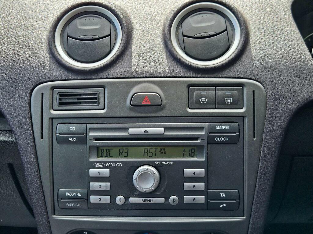 Ford Fusion 1.6 Zetec Climate Rear Parking Sensor Red #17