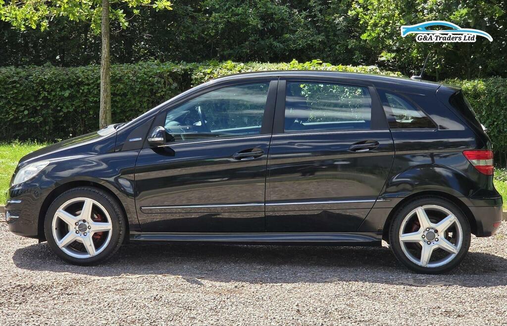 Mercedes-Benz B Class 1.5 B160 Blueefficiency Sport 201111 Black #4