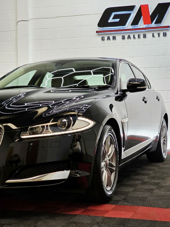 Jaguar XF 2.2 D Luxury Black #5