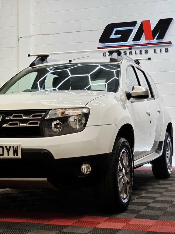 Dacia Duster 1.5 Laureate Dci 110 4X2 White #5