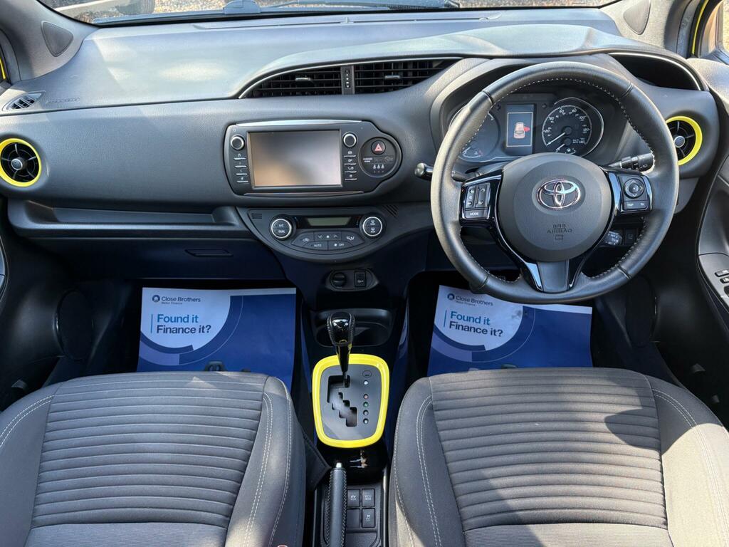 Toyota Yaris 1.5 Vvt-h Yellow Bi-tone Limited Edition E-cvt Eur WR67UCS Yellow #2