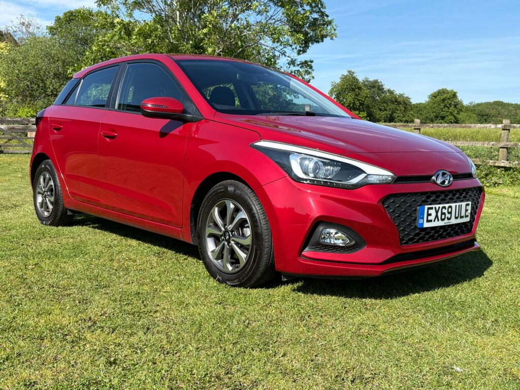 Hyundai I20 1.2 Se Launch Edition Euro 6 Ss EX69ULE Red #3