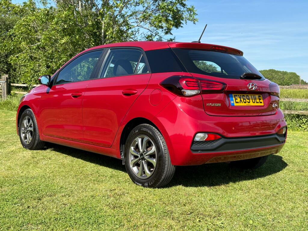 Hyundai I20 1.2 Se Launch Edition Euro 6 Ss EX69ULE Red #5