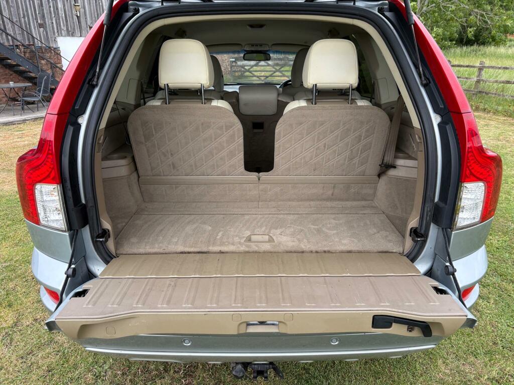 Volvo XC90 Suv 2.4 D5 Executive 2013 Black #29