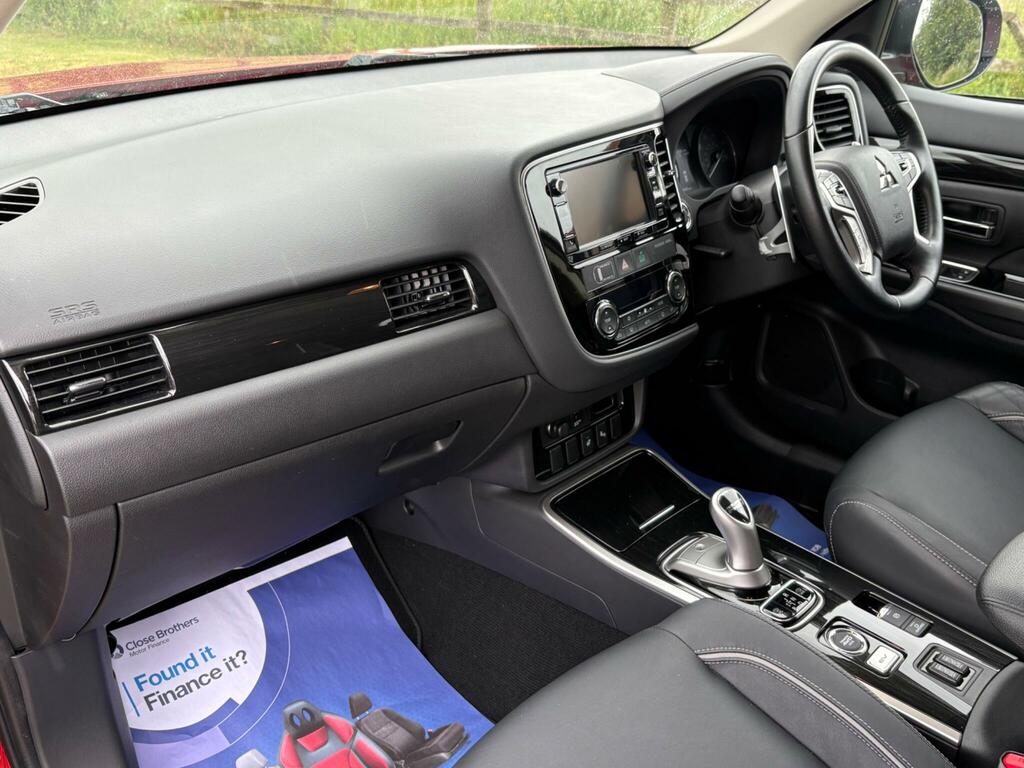 Mitsubishi Outlander 2.2 Di-d 3  #12
