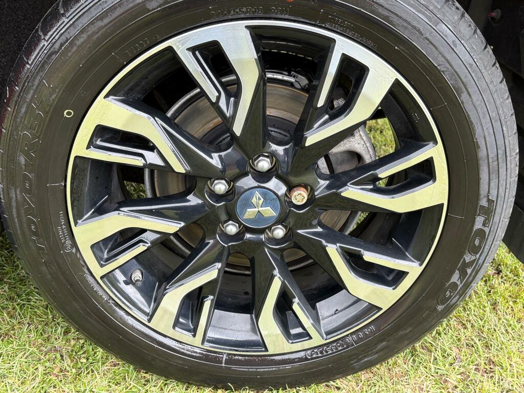 Mitsubishi Outlander 2.2 Di-d 3  #31