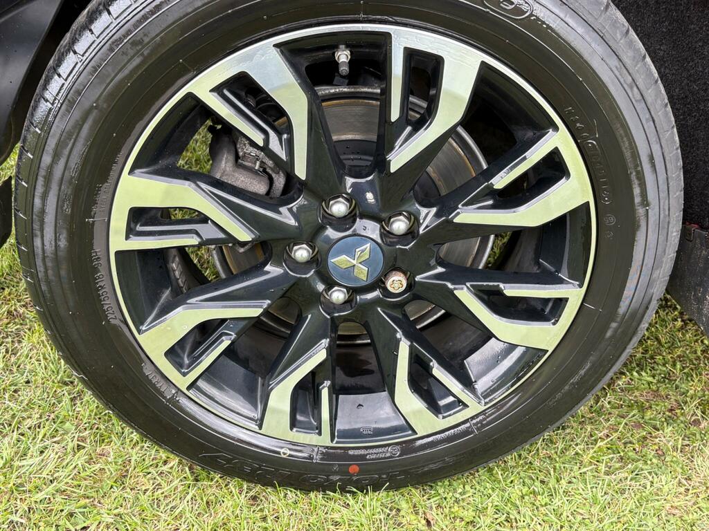 Mitsubishi Outlander 2.2 Di-d 3  #30