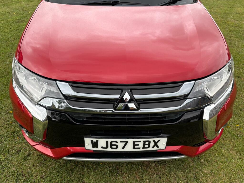 Mitsubishi Outlander 2.0H 12Kwh 4H Cvt 4Wd Euro 6 Ss Red #4