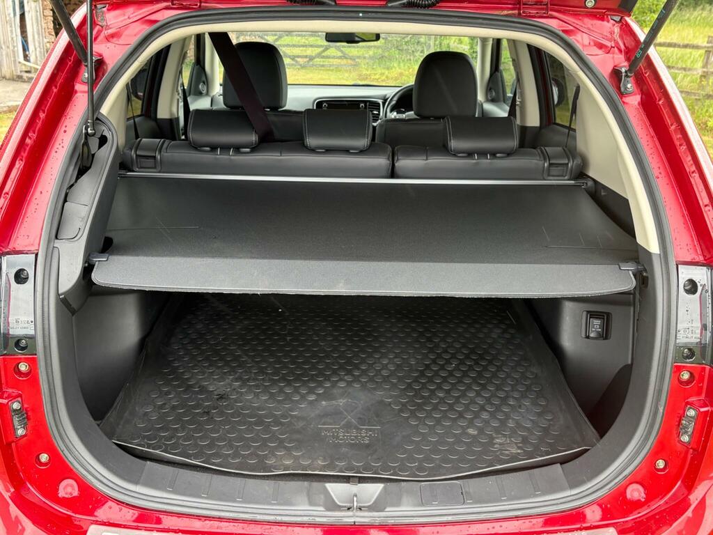 Mitsubishi Outlander 2.2 Di-d 3  #34