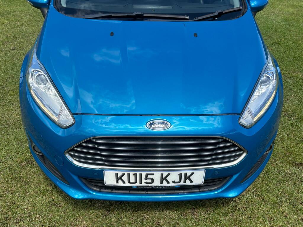 Ford Fiesta Zetec Red #4
