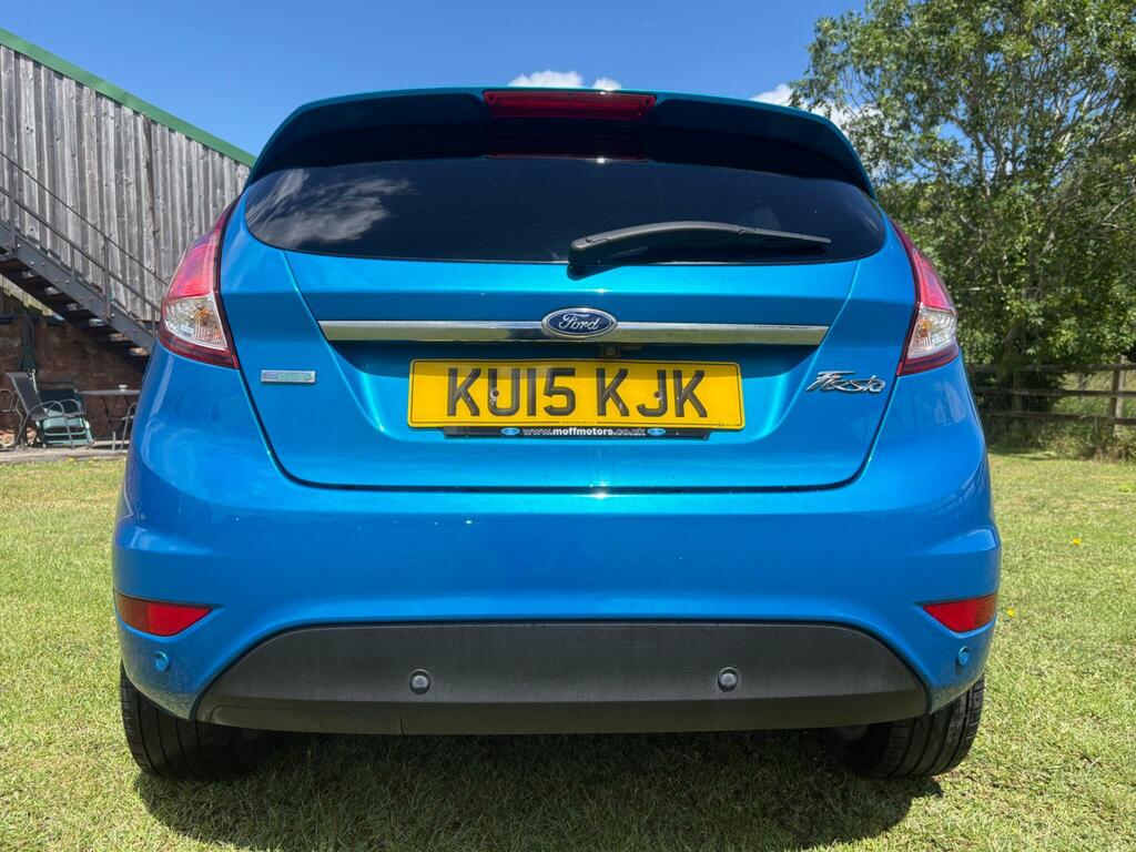 Ford Fiesta Zetec Red #9