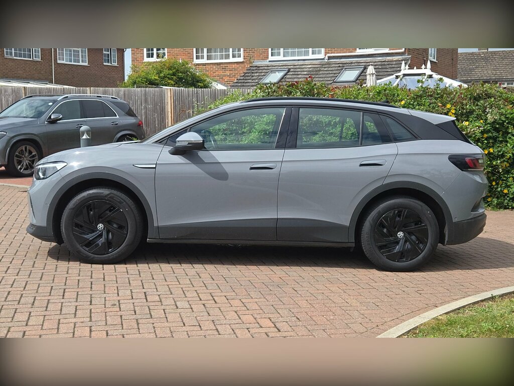 Volkswagen ID.4 Pure 52Kwh Life 1 Owner Grey #3