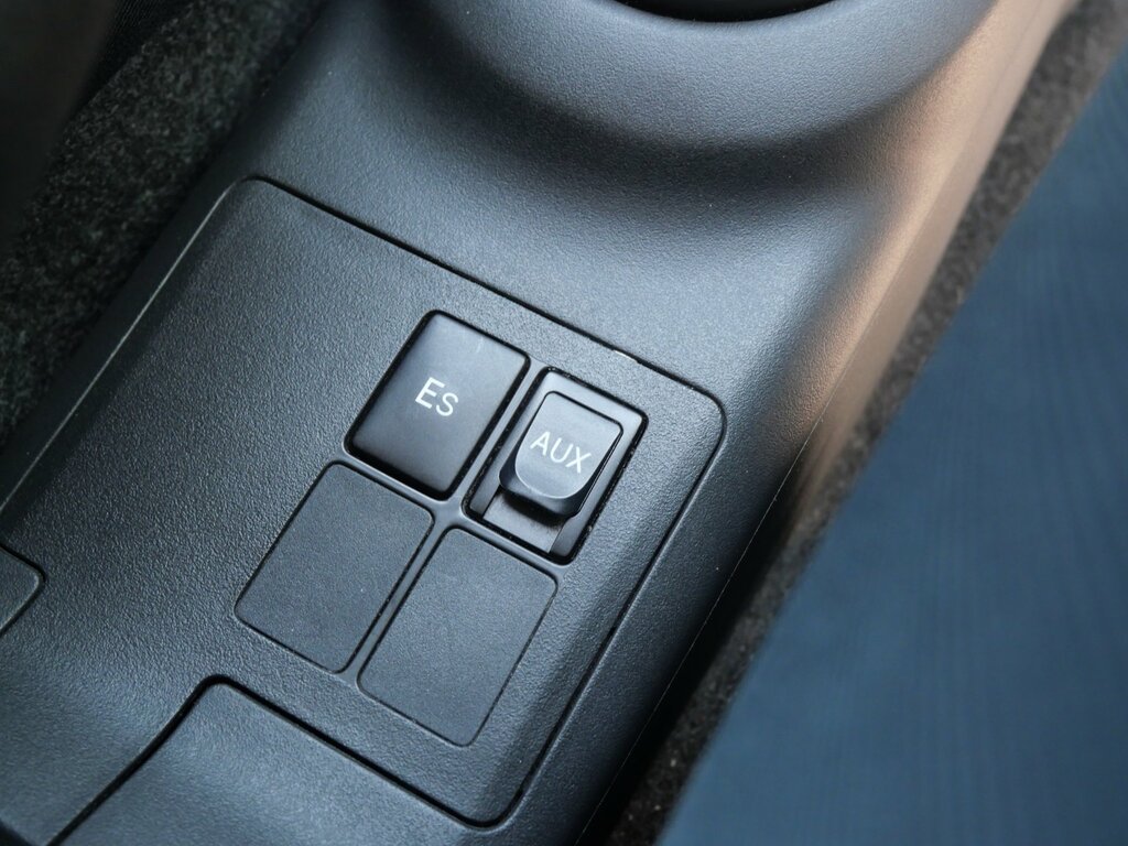 Toyota Yaris 1.4 Tr D-4d 89 Bhp Blue #25