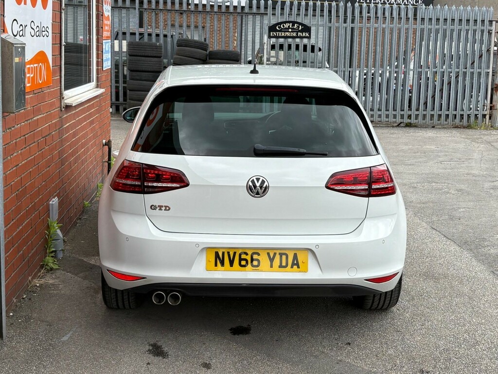 Volkswagen Golf 2.0 Tdi Bluemotion Tech Gtd White #4
