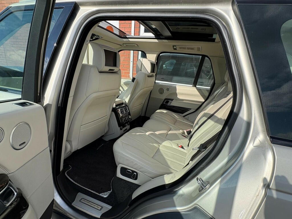 Land Rover Range Rover 4X4 3.0 Black #15