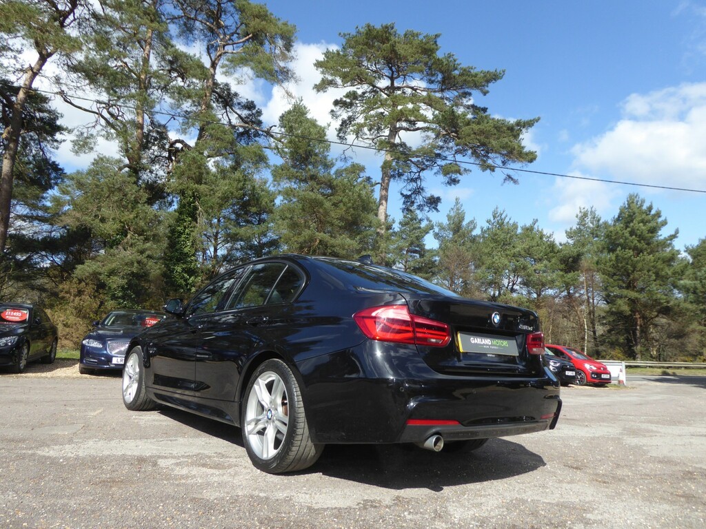 BMW 3 Series Saloon 2.0 318D M Sport Saloon 201767 Black #3