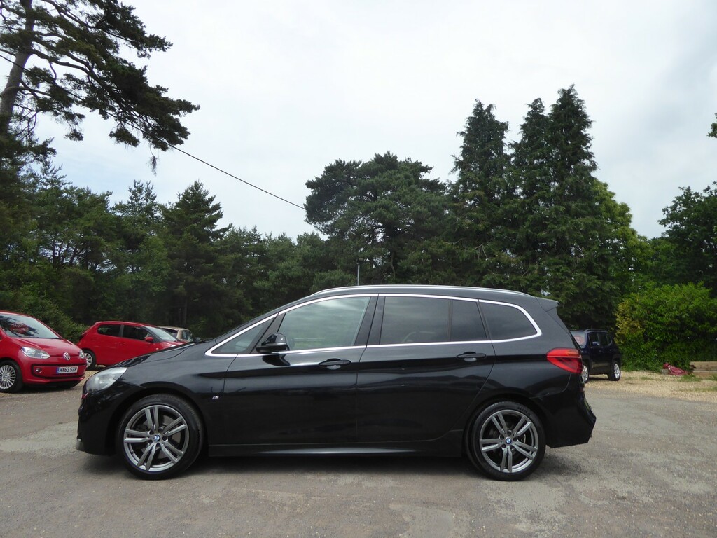 BMW 2 Series Gran Tourer Mpv 2.0 220D Xdrive M Sport Gran Tourer 201616 Black