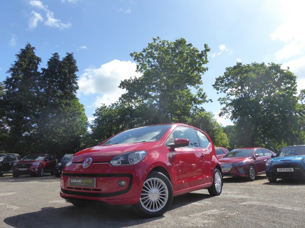 Volkswagen Up Hatchback 1.0 High Up 201363 Red