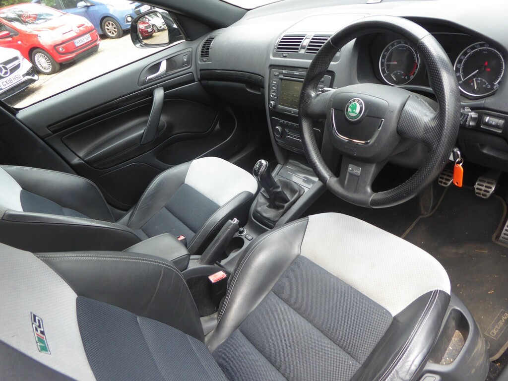Skoda Octavia Octavia Vrs Tdi Cr Green #12