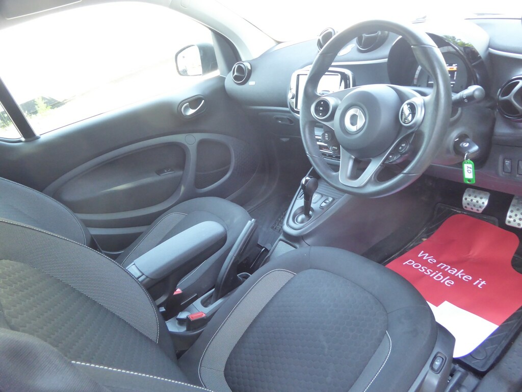 Smart Fortwo Coupe Exclusive White #8