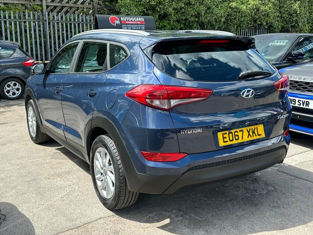 Hyundai Tucson 1.7 Crdi Blue Drive Se Nav Euro 6 Ss EO67XKL Blue #4