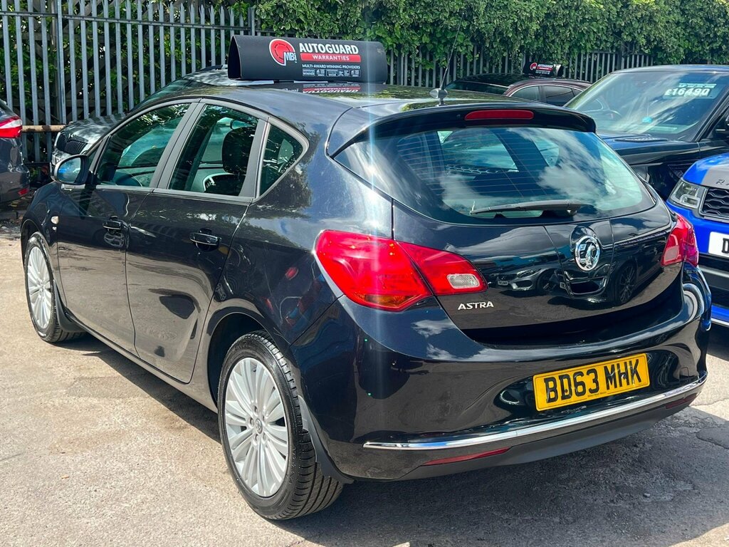 Vauxhall Astra 1.4 16V Energy Euro 5 BD63MHK Black #5