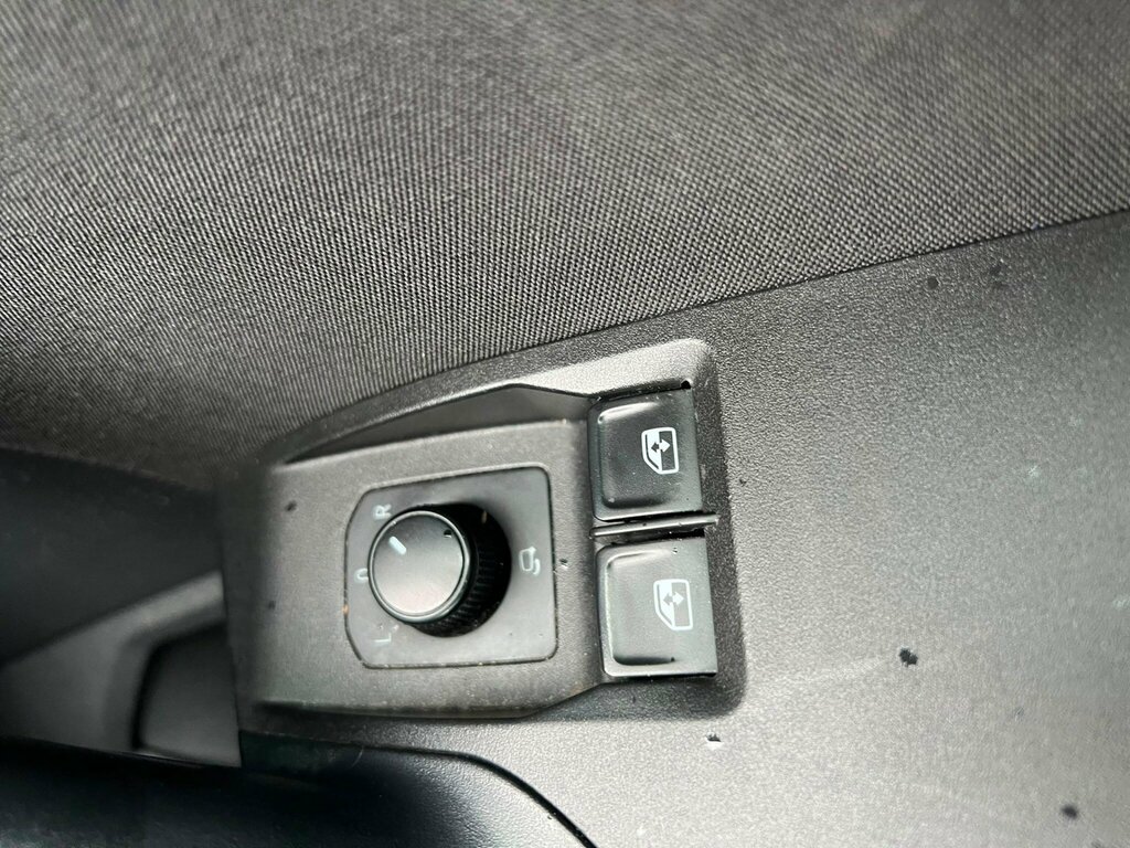 Seat Ibiza 1.0 Mpi Se 201818 Grey #14
