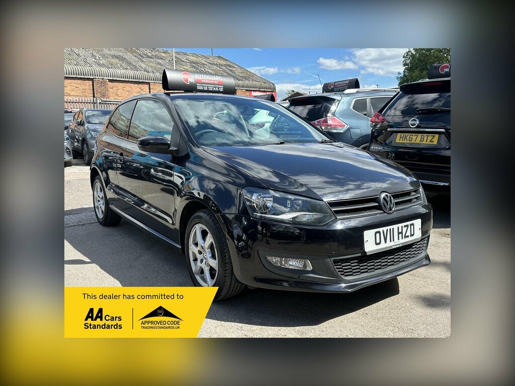 Volkswagen Polo Hatchback White #1
