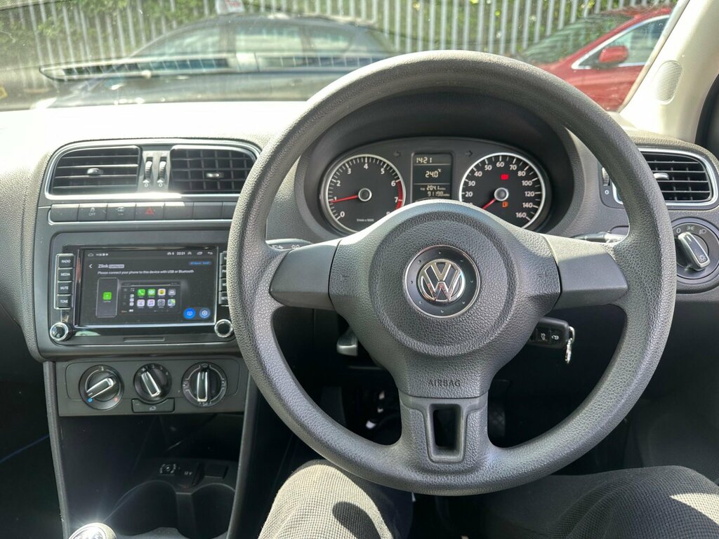 Volkswagen Polo Hatchback White #9