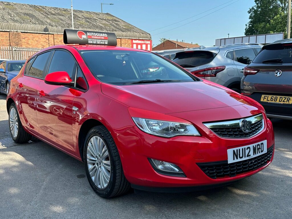 Vauxhall Astra 1.4 16V Excite Euro 5 Red
