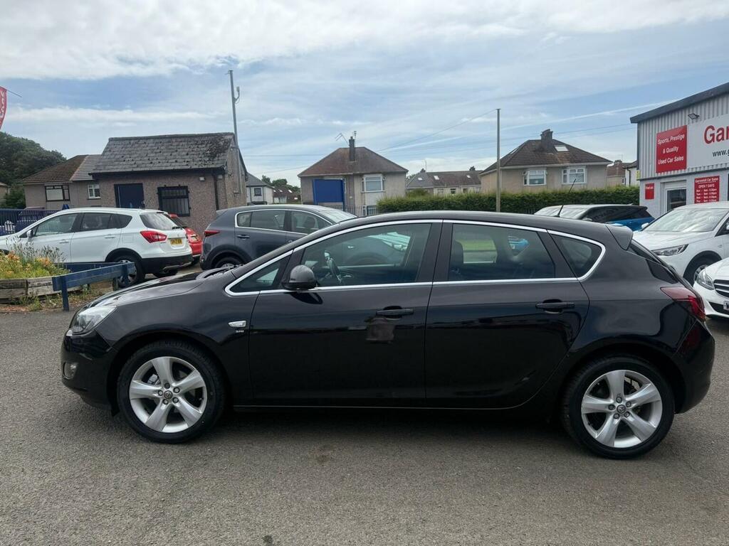 Vauxhall Astra 1.6 16V Sri Euro 5 Black #2