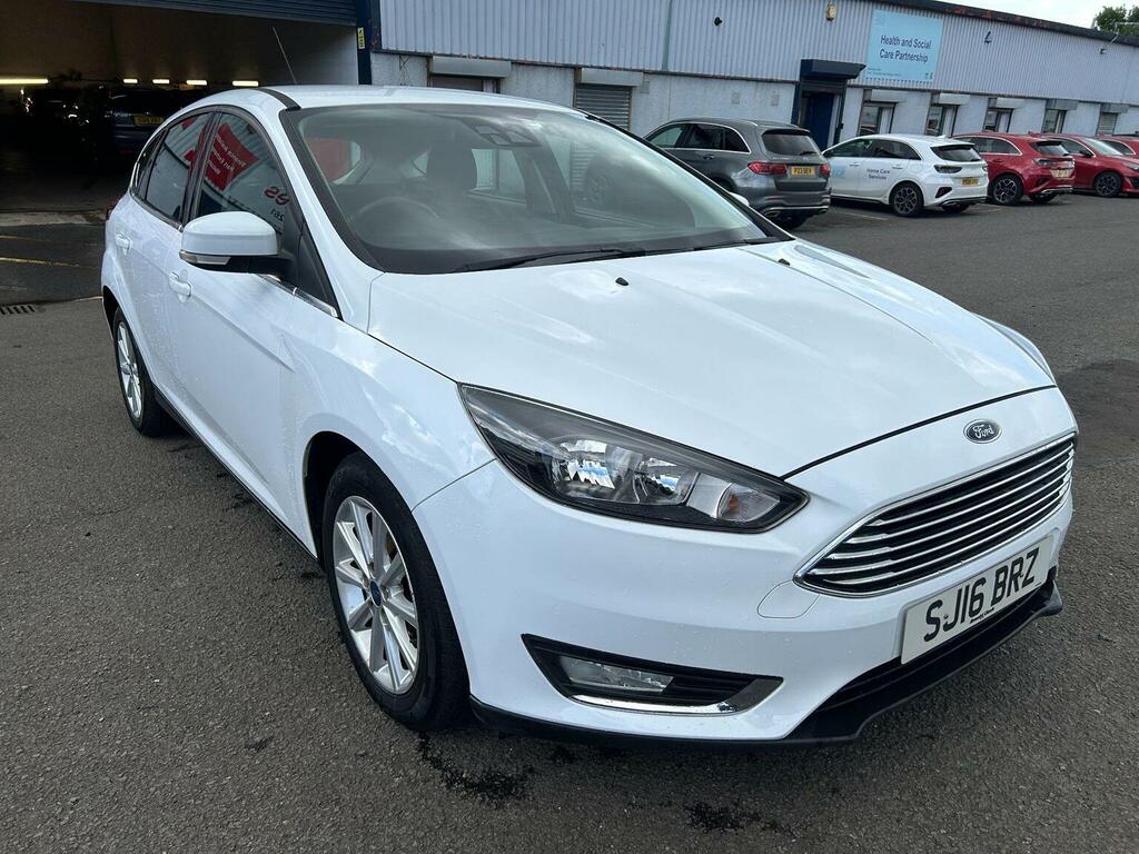 Ford Focus 1.6 Titanium Powershift Euro 6 White #2