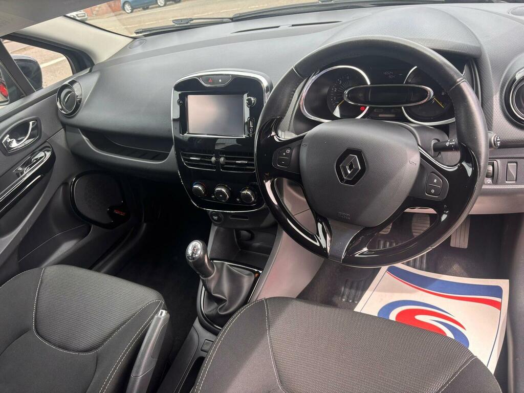 Renault Clio 1.2 16V Dynamique Medianav White #15