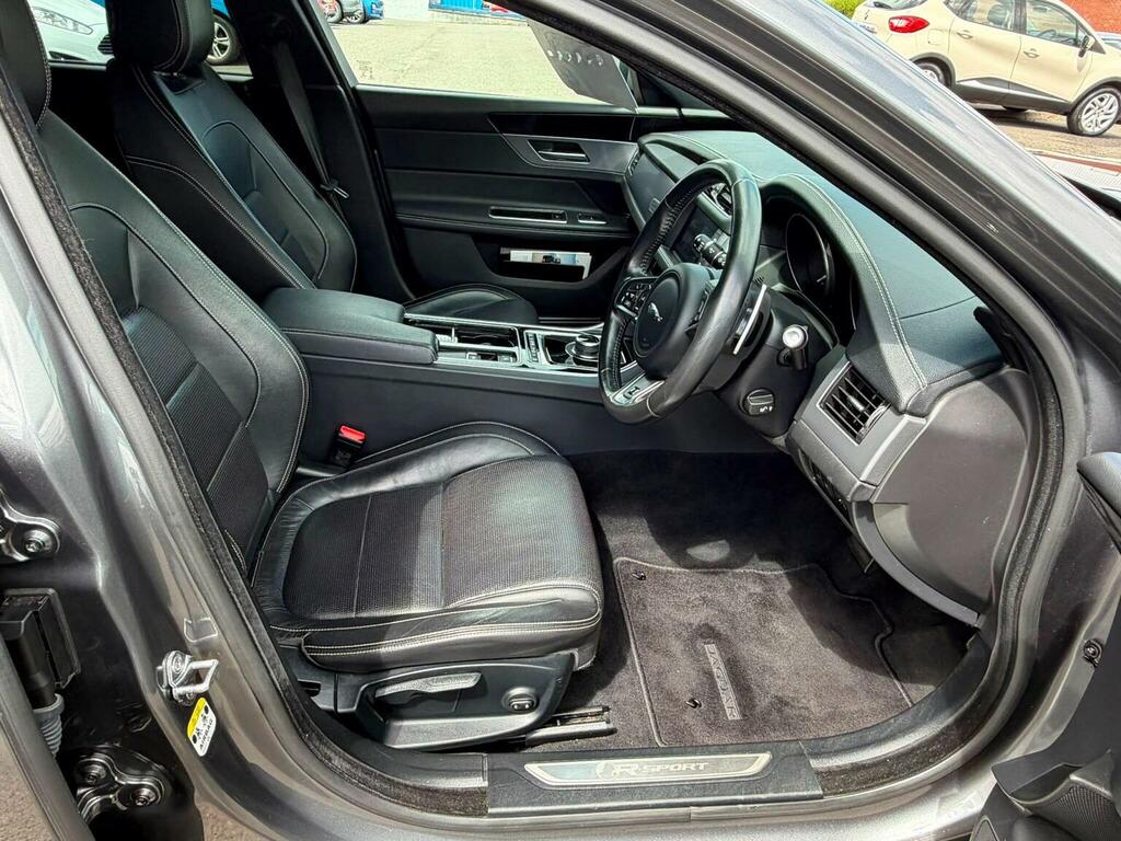 Jaguar XF 2.0L Sportmega Specification Including Panoramic Silver #28
