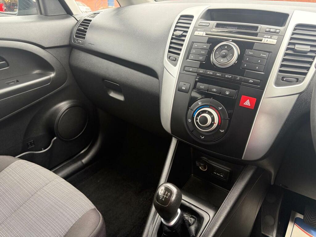 Kia Venga 1.6 Crdi 3 Silver #10