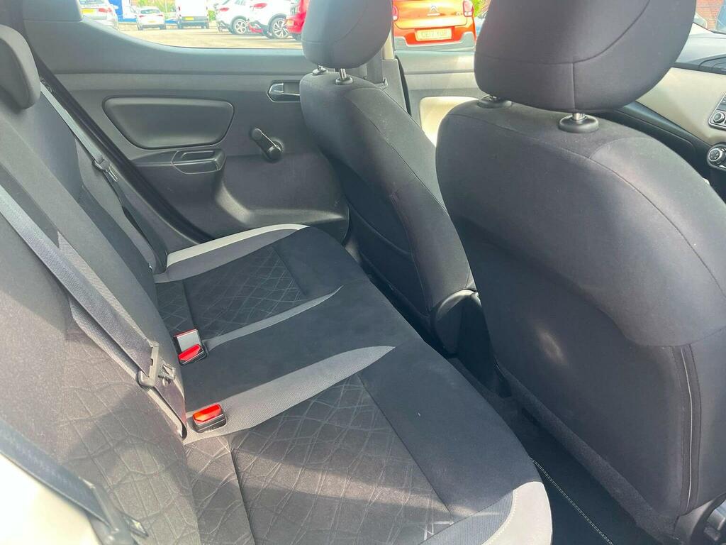 Nissan Micra Micra Acenta Ig-t Black #13