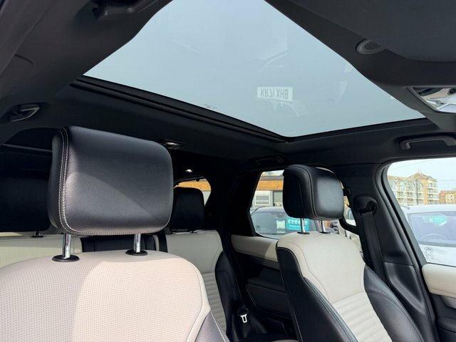 Land Rover Discovery 3 .0 D250 R-dynamic S Black #18