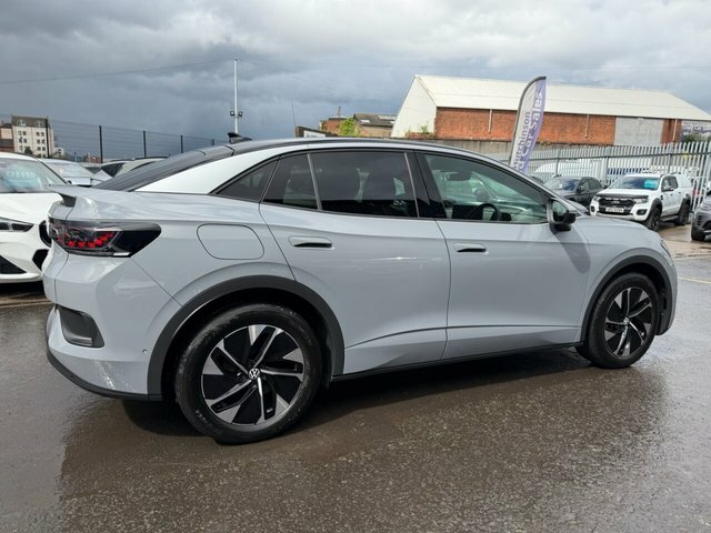 Volkswagen ID.5 Pro 77Kwh Match Suv 286 Ps Grey #3