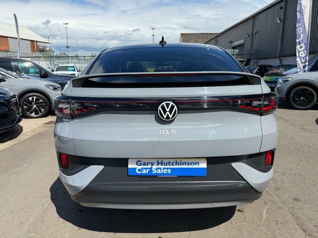 Volkswagen ID.5 Pro 77Kwh Style Suv 174 Ps Grey #4