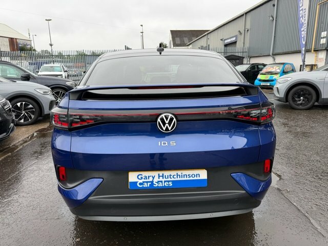 Volkswagen ID.5 Pro 77Kwh Style Suv 174 Ps Blue #4