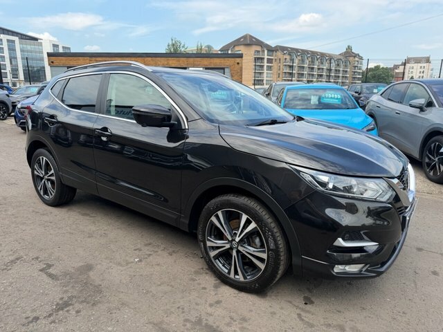 Nissan Qashqai 1.3 Dig-t N-connecta Suv Euro 6 Black #2