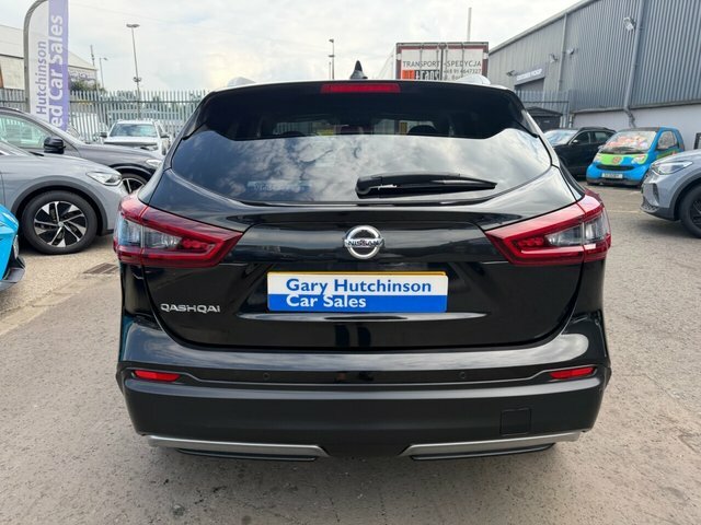 Nissan Qashqai 1.3 Dig-t N-connecta Suv Euro 6 Black #4