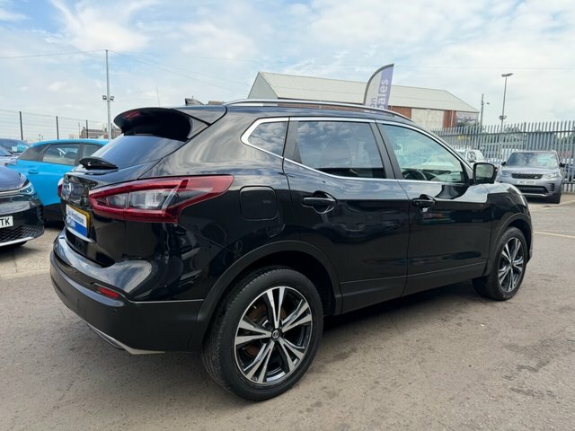 Nissan Qashqai 1.3 Dig-t N-connecta Suv Euro 6 Black #3