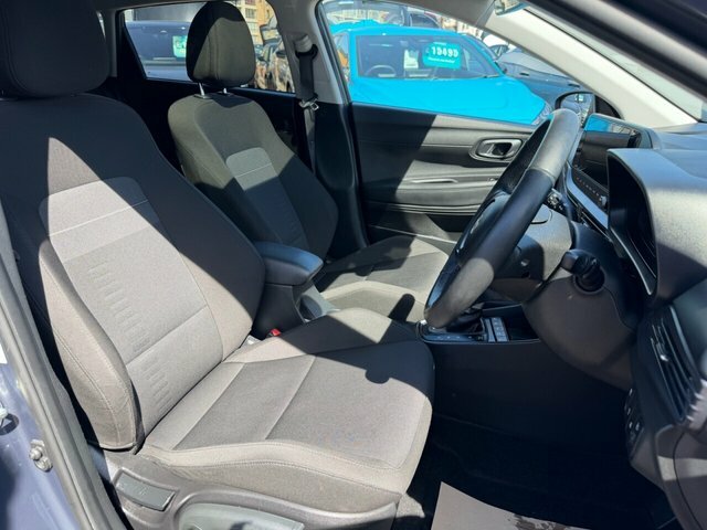 Hyundai Bayon 1.0 Tgdi Premium Green #10