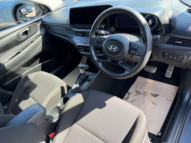 Hyundai Bayon 1.0 Tgdi Premium Green #12