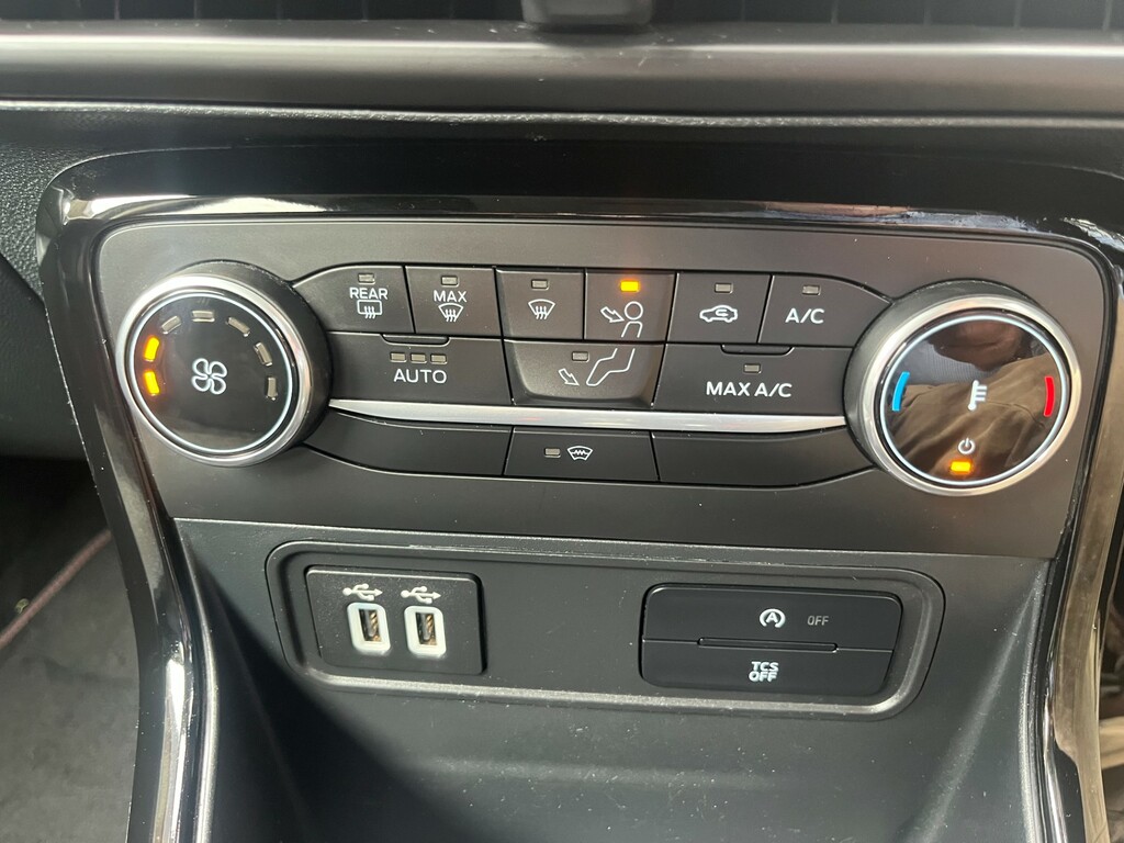 Ford Ecosport Hatchback Black #14